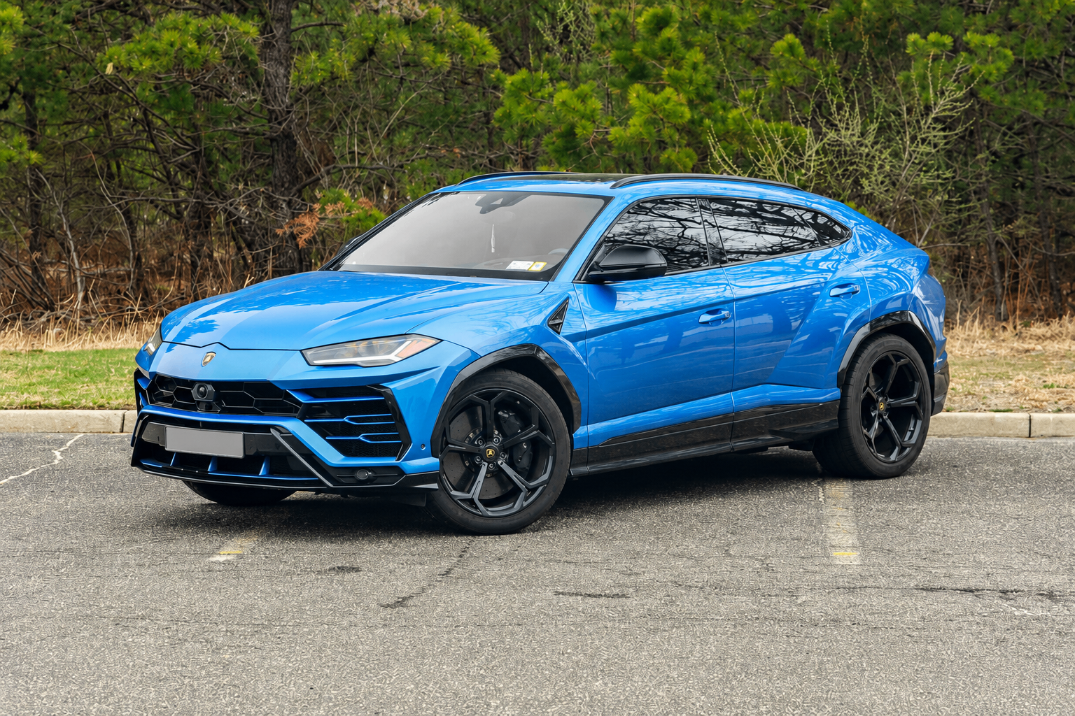 Lamborghini Urus Royal Blue